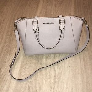 Micheal Kors Bag